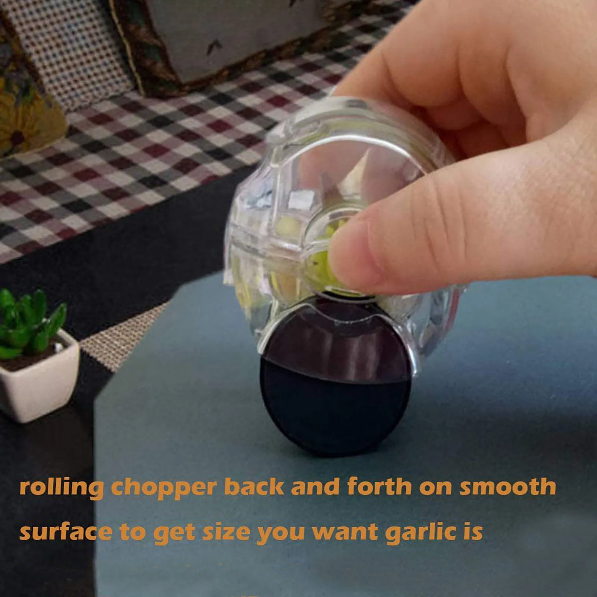 Kitchen Convenient Multi-function Small Tools Roller Garlic Chopper Manual Quick Ginger Masher Kitchen Practical Gadgets